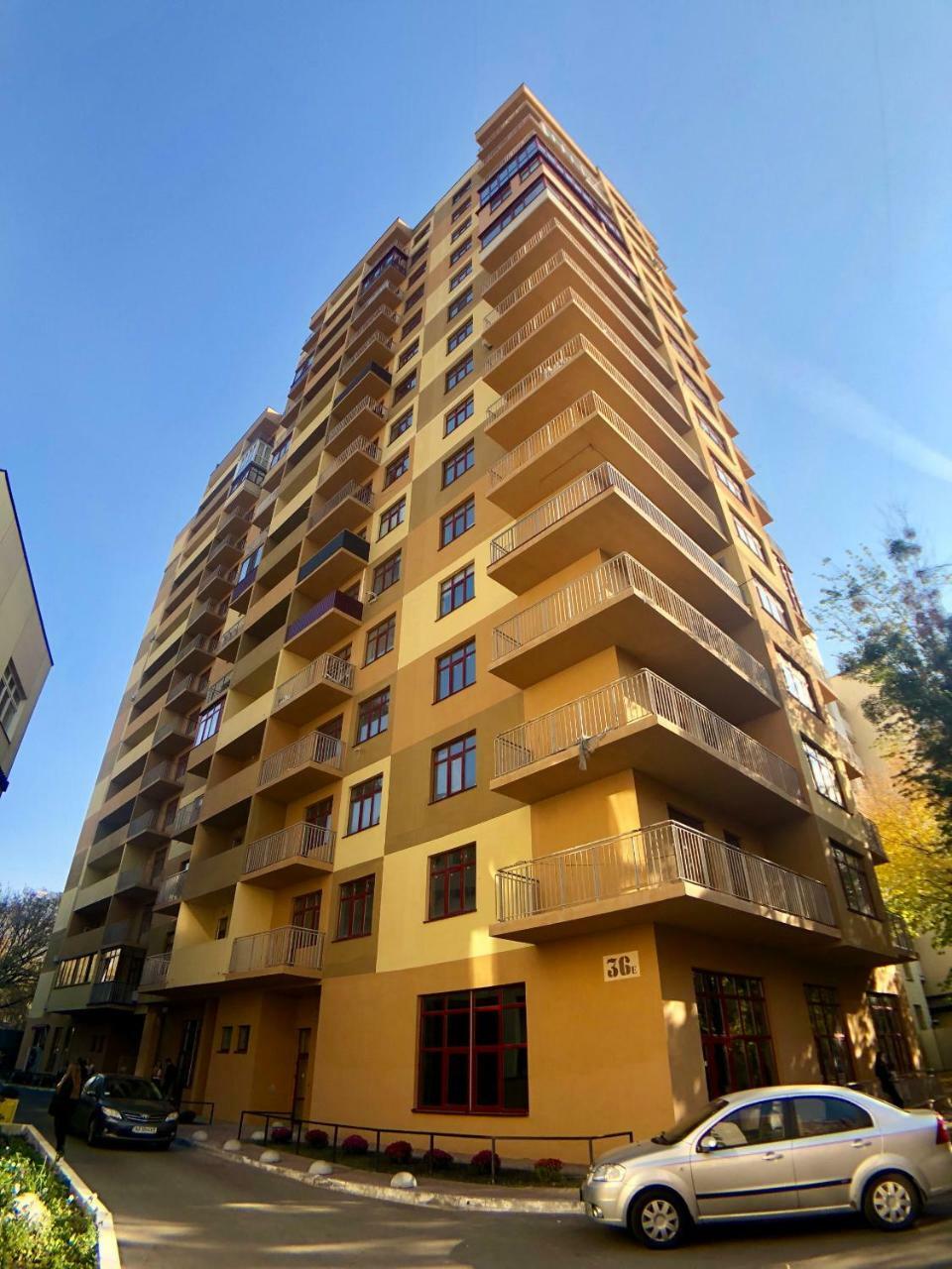 Modern Aparthotel Near Metro Pecherska Kyjev Exteriér fotografie